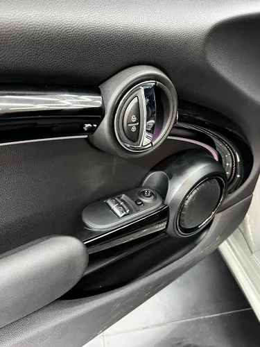 Mini John Cooper Works 2.0 Iconic 2022
