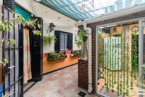 Imagen 15 de 22 de Casa - Barracas - Venta