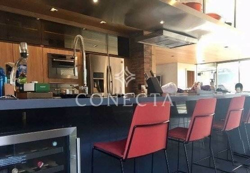 Imagem 10 de 29 de Alphaville 01 | Casa Alto Padrão | Estilo Moderno E Contemporâneo | 4 Suítes | Sauna | Piscina - Cnc1261