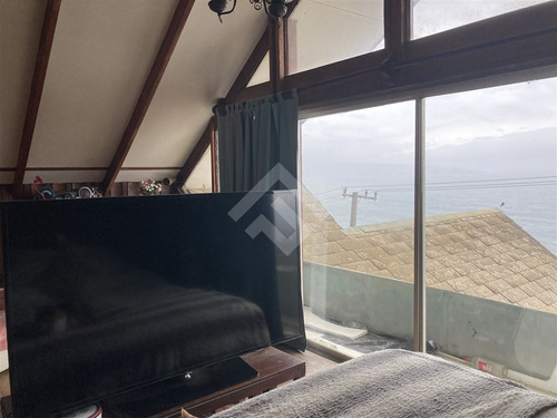 Vendo Casa En Reñaca Gran Vista 5 Dorm. + Cabaña 2 Dorm