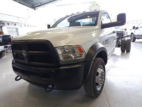 2014 Dodge Ram 5500 4x4 Diesel Cummins