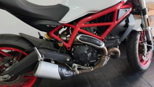Imagen 4 de 8 de Ducati Monster 797