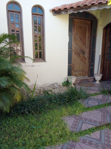 Imagem 1 de 14 de Linda Casa Na Vila Amorim Para Venda
