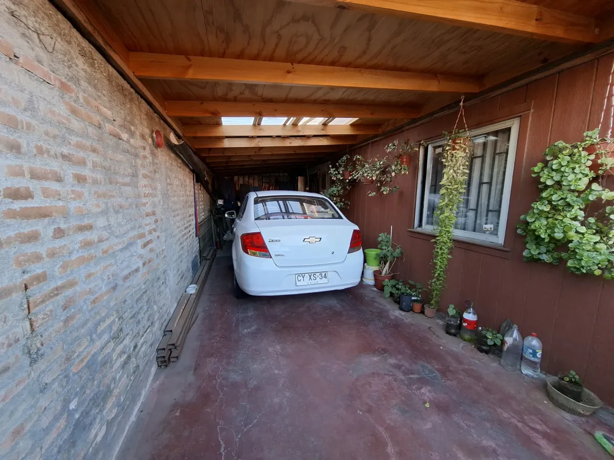 Imagen 2 de 15 de Ampliada Y Regularizada, Casa En Sector Sur De La Ciudad, V