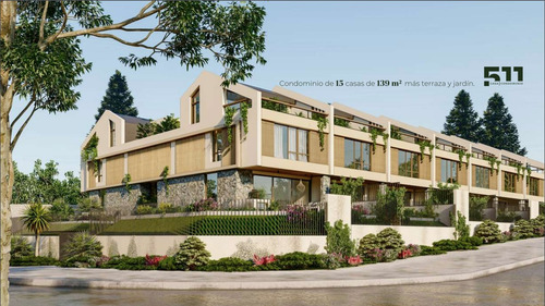 Casa Tipo Townhouse