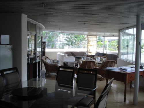 Imagem 12 de 15 de Apartamento A Poucos Metros Do Clube Pinheiros, 400mts Com Terraço.. - Reo98643