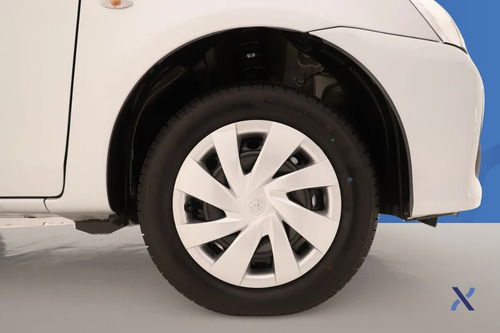 Imagen 5 de 18 de Toyota Etios 1.5 5 P X Mt