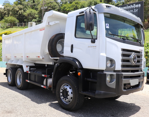 Volkswagen 26.280 - 6x4 Ano 2022 Com Cacamba Facchini 16m3