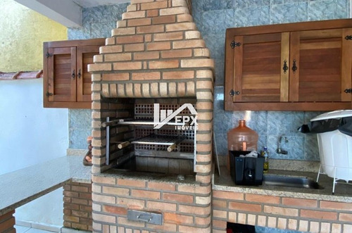 Imagem 5 de 7 de Casa Lote Inteiro, Lado Praia A 600 Metros Do Mar No Balneár