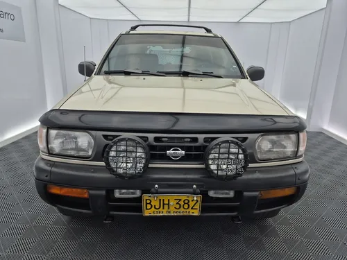 Nissan Pathfinder 3.3 R50 Std