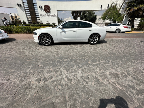 Dodge Charger 5.7 R-t At
