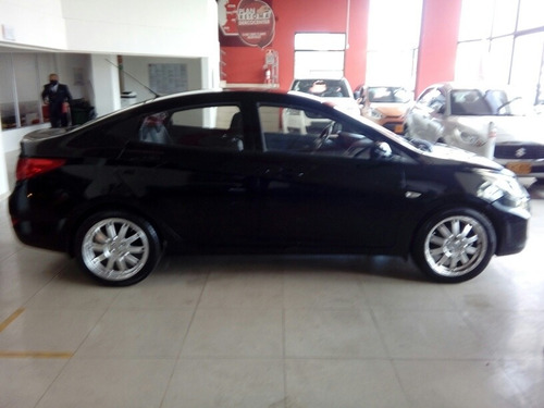 Hyndai Accent I25 Accent Mecanico I25