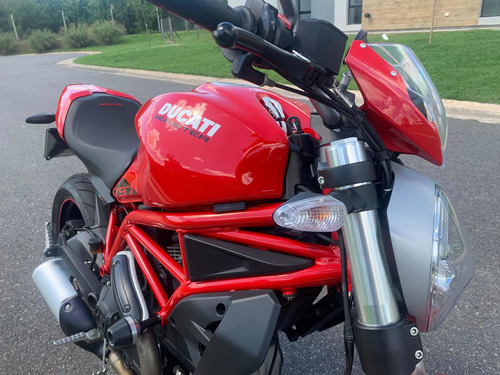 Ducati Monster 797