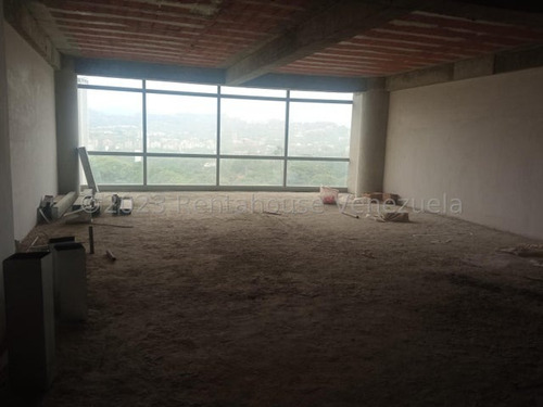 Oficina Comercial En Alquiler Mls #24-5774