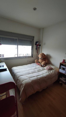 Imagen 9 de 16 de Calle 54 Entre 24 Y 25 - Piso De Dos Habitaciones En Venta - La Plata