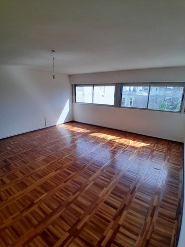 Bajo De Precio !!dueño Vende Apto 4 Dorm,2 Baños Con Ggje