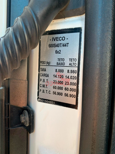 Iveco Stralis 440 6x2 2019 - Tvg Caminhões