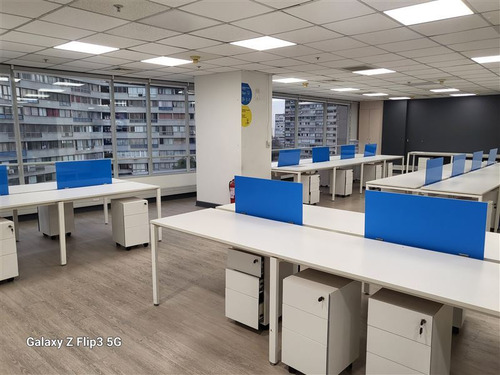 Oficina En Arriendo En Providencia