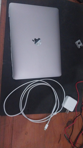 Apple Macbook Air 2020 M1 , No Acer Asus Hp Lenovo Gris