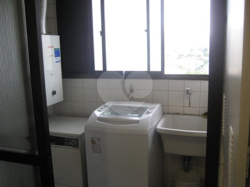 Imagem 26 de 30 de Cobertura Reformada Com Piscina E Churrasqueira - Reo5100