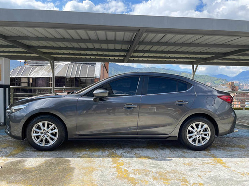 Imagen 3 de 12 de Mazda 3 2.0 Touring Mt 2017