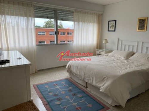 Imagen 7 de 14 de Apartamento En Venta Y Alquiler, Mansa, Punta Del Este, 3 Dormitorios.