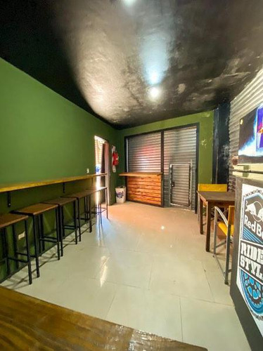 Local En Venta En Avellaneda Oeste