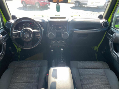 Imagen 10 de 13 de Jeep Wrangler 2012 Rubicon 4x4 At