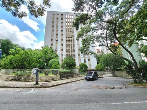 Espectacular Apartamento En Alquiler Santa Paula.25-2063 K.o