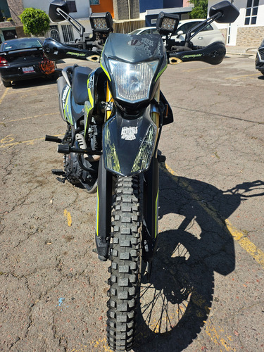Vento Crossmax 250cc Año 2020 Con 9,000 Kms. Todo Pagado