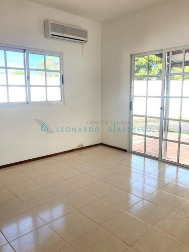 Imagen 13 de 30 de Colonia Del Sacramento - Importante Propiedad 2 Casas En Venta