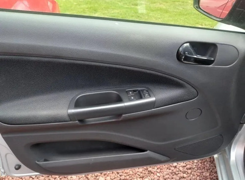 Imagen 10 de 12 de Vw Gol Trendline 2020 Plata Sirius Garantia