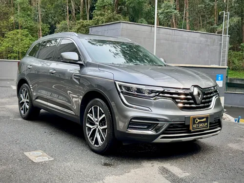 Renault Koleos 2.5 Intens 4X4 Bose