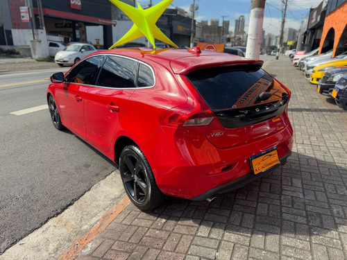Volvo V40 2.0 T4 Dynamic Aut. 5p