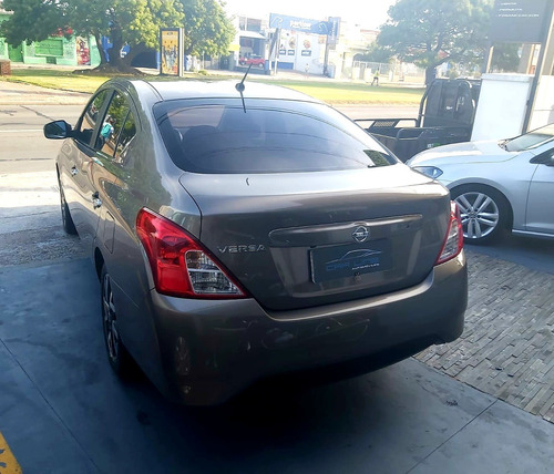 Nissan Versa 1.6 Exclusive At 2019 Permuto Financio