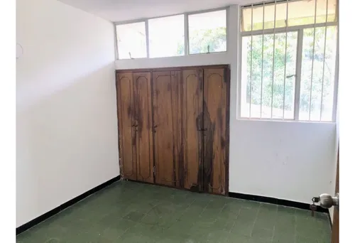 Amplia Casa En Santa Isabel