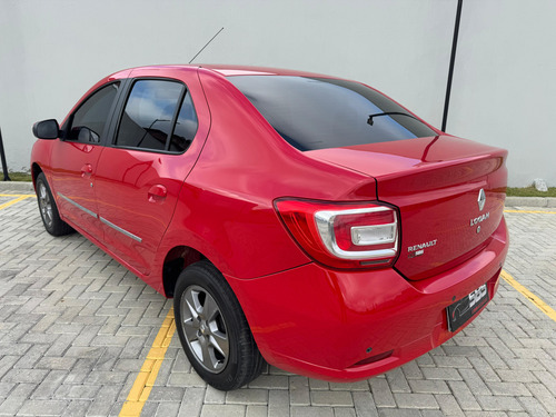 Renault Logan 1.0 16V