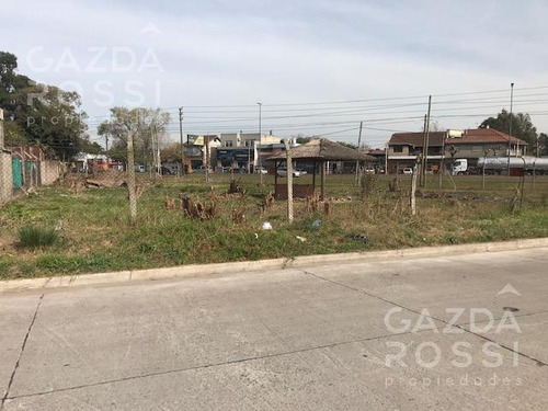 Imagen 2 de 11 de Terreno - Glew