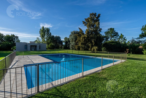 Venta Casa 9 Amb 7000 M2 Chacras De Open Door