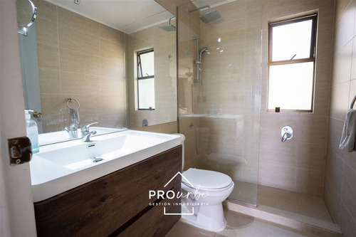 Casa En Venta En Peñalolén