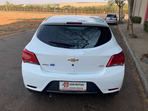 Imagem 7 de 9 de Chevrolet Onix 1.4 Mpfi Ltz 8v Flex 4p Automático