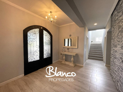 Casa En Venta En Club Manuel Belgrano, Escobar, G.b.a. Zona Norte