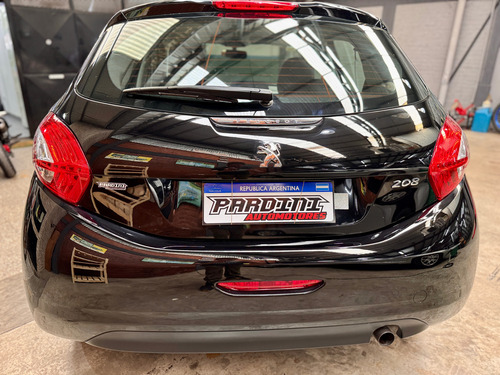 Peugeot 208 1.5 Allure Touchscreen