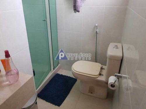 Cobertura À Venda, 4 Quartos, 1 Suíte, 1 Vaga, Copacabana - Rio De Janeiro/rj - 7653