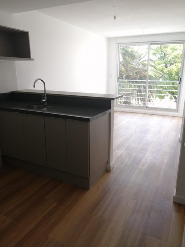 Alquiler Apartamento Un Dormitorio Con Garage La Blanqueada