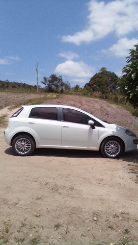 Fiat Punto 1.6 16v Essence Flex 5p