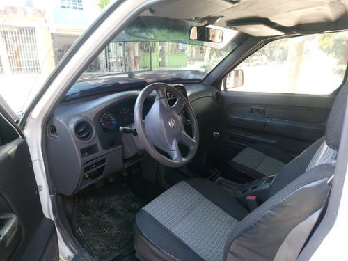 Nissan Frontier 4x4 Diesel 2013