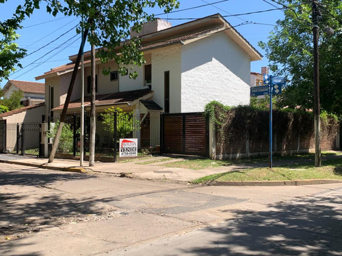 Bajamos El Precio - Duplex Frente A La Plaza - Buen Estado 