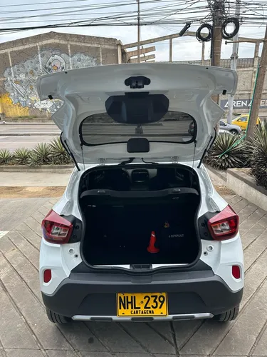 Renault Kwid 1.0 Outsider