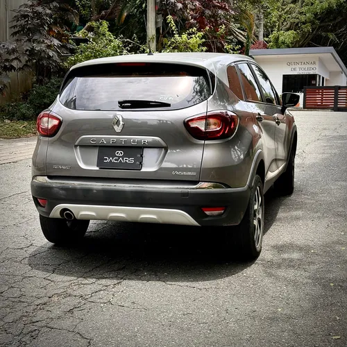 Renault Captur 2.0 Bose At